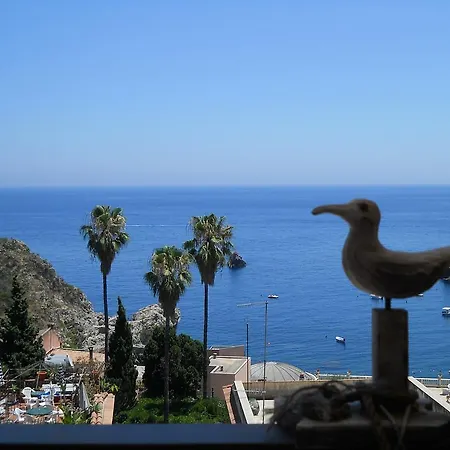 On The Taormina